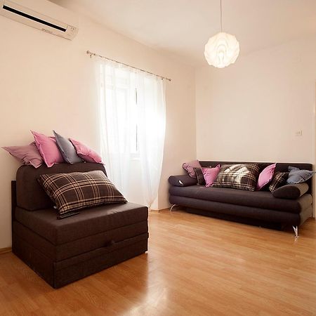 Dalmatian Garden - Free Parking - City Centre 시베니크 외부 사진