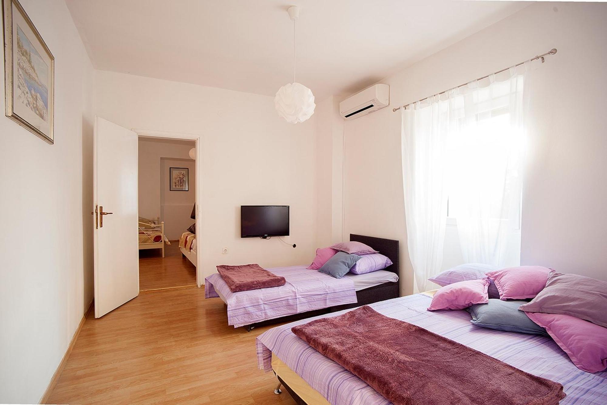 Dalmatian Garden - Free Parking - City Centre 시베니크 외부 사진